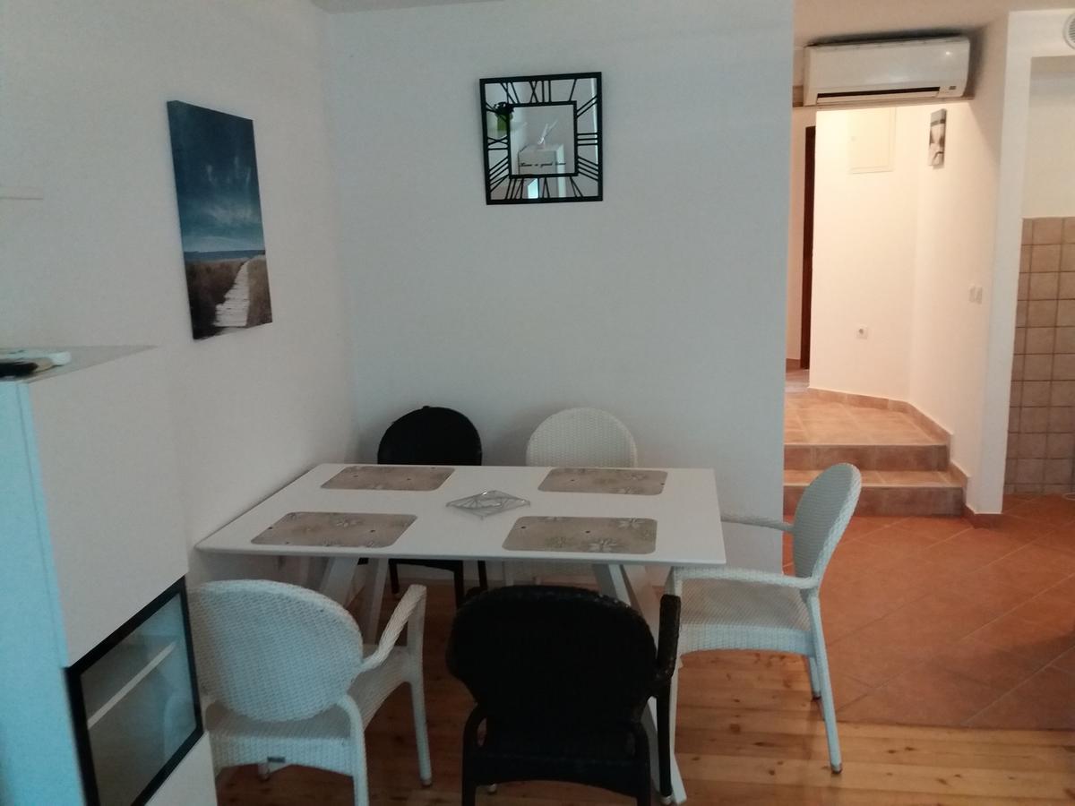 Apartman Marina Крвавица Экстерьер фото
